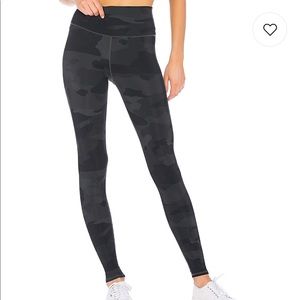 Alo High Waisted Vapor Legging Camo